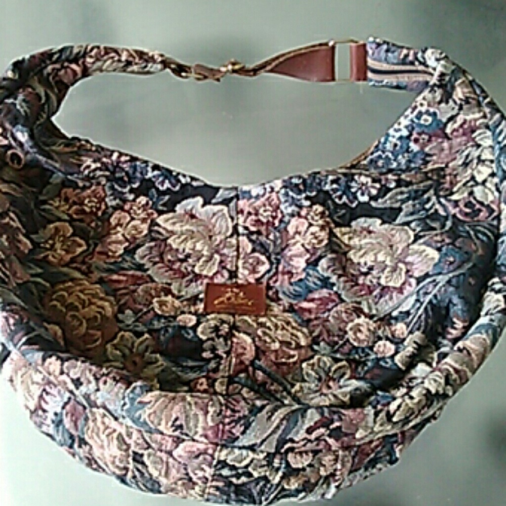 Doro shoulder bag